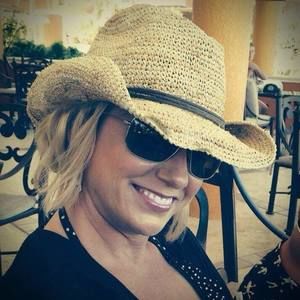 Meet your Posher, Jenny